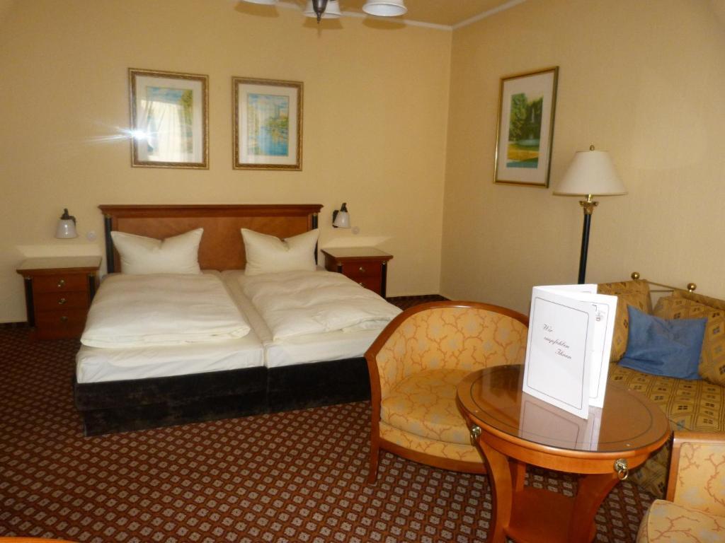 Hotel Silberhorn Erlangen Chambre photo